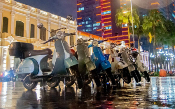 Hanoi Vespa Tours - After Dark
